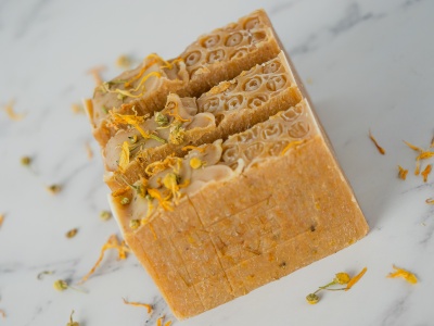 HONEY MEADOW ~ SAPUN NATURAL ARTIZANAL HANDMADE ~